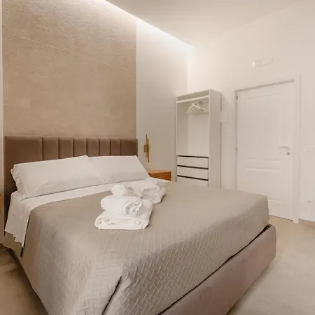 La Casa Di Fo Pensjonat Neapol